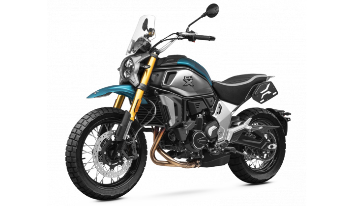 CFMOTO 700CL-X Adventure