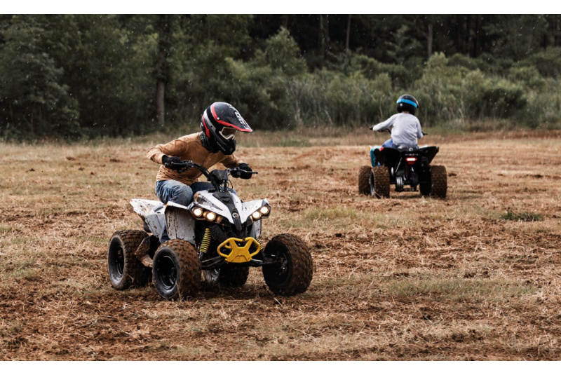 CAN-AM / CAN-AM RENEGADE 110 X XC 2024 - foto CAN-AM / CAN-AM RENEGADE 110 X XC 2024 - foto