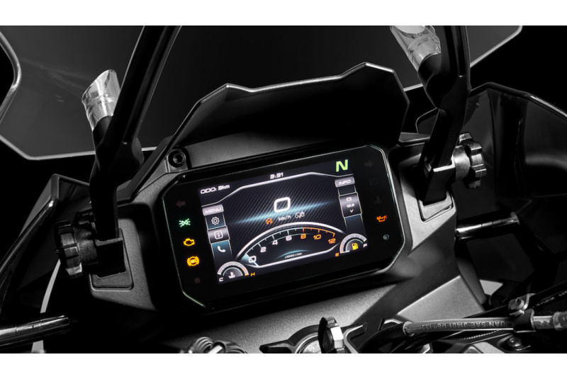 CF MOTO / 700MT PREMIUM - foto CF MOTO / 700MT PREMIUM - foto