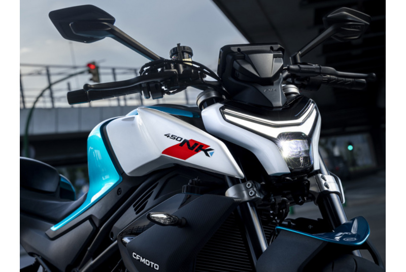 CF MOTO / CFMOTO 450NK - foto CF MOTO / CFMOTO 450NK - foto