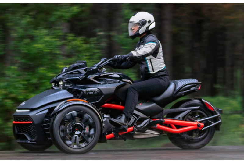 Trojkolky CAN-AM Spyder / CAN-AM SPYDER F3-S 2024 - foto Trojkolky CAN-AM Spyder / CAN-AM SPYDER F3-S 2024 - foto