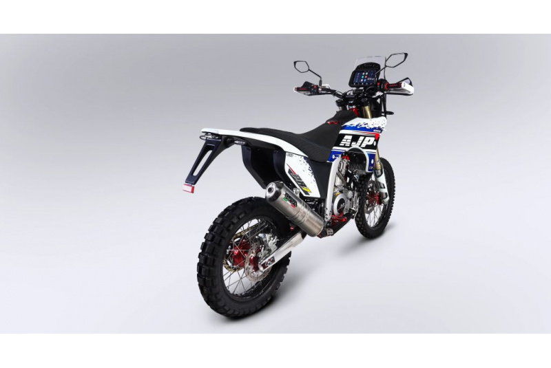 Motocykle AJP / AJP PR7 650 - foto