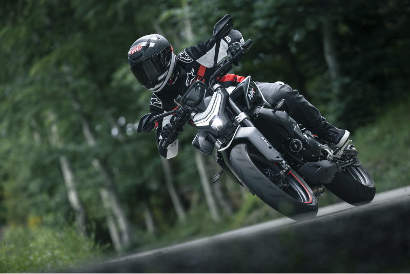 CF MOTO / CFMOTO 450NK - foto