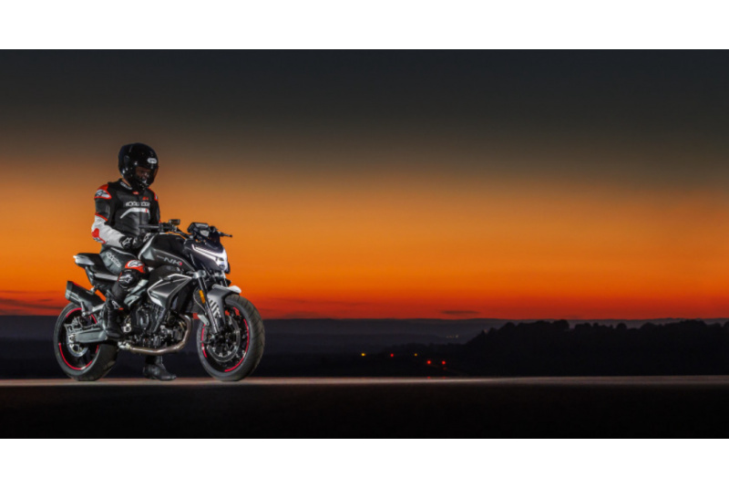 CF MOTO / CFMOTO 800NK Sport - foto CF MOTO / CFMOTO 800NK Sport - foto