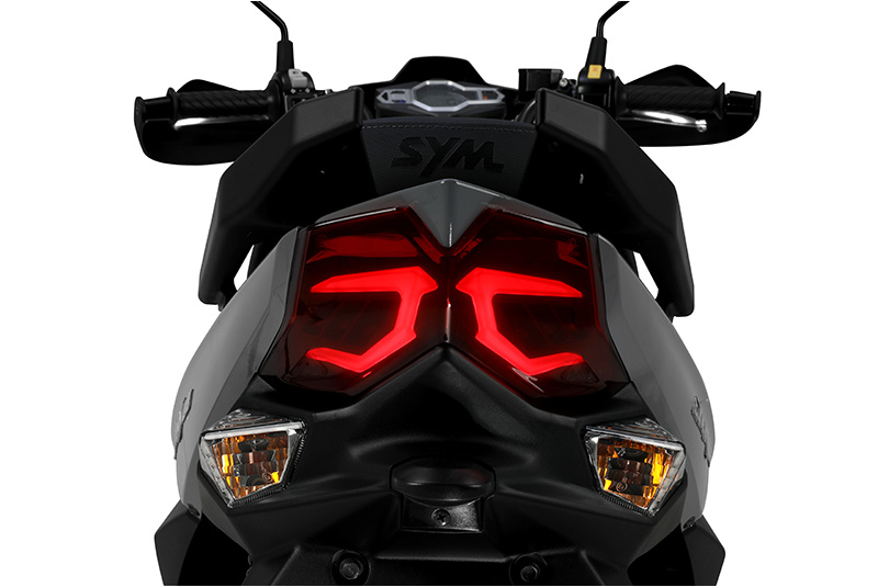 Motocykle SYM / JET 4 RX 125i (R3) - foto