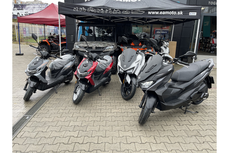 Motocykle SYM / JET 4 RX 125i (R3) - foto