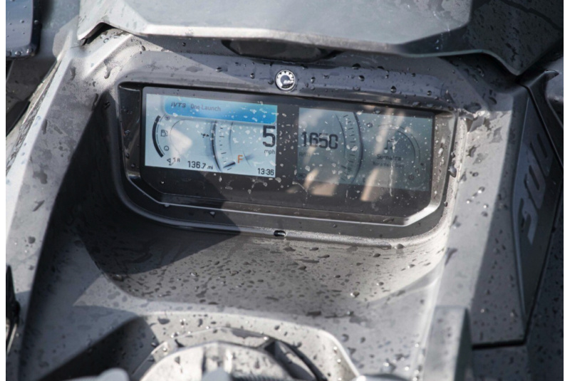 Vodné skútre SEA-DOO / SEA-DOO RXP-X 300 - foto Vodné skútre SEA-DOO / SEA-DOO RXP-X 300 - foto