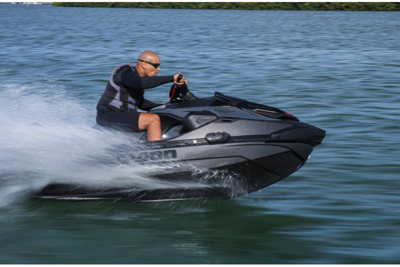 Vodné skútre SEA-DOO / SEA-DOO RXT-X 300 - foto