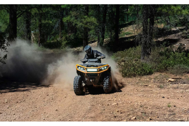 CAN-AM / MY 25 CAN-AM OUTLANDER MAX XT-P 1000R T ABS - foto CAN-AM / MY 25 CAN-AM OUTLANDER MAX XT-P 1000R T ABS - foto