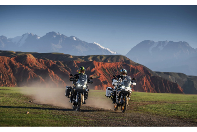 CF MOTO / CFMOTO 700MT Adventure - foto CF MOTO / CFMOTO 700MT Adventure - foto