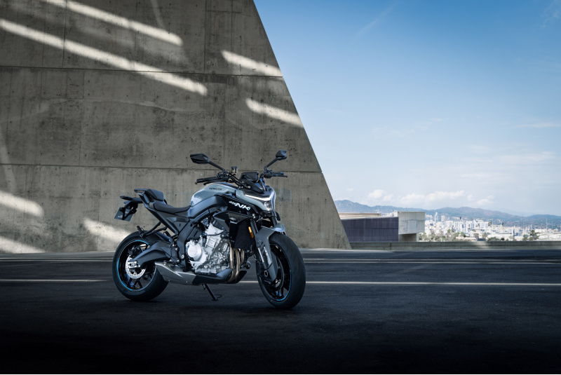 CF MOTO / CFMOTO 675NK - foto CF MOTO / CFMOTO 675NK - foto