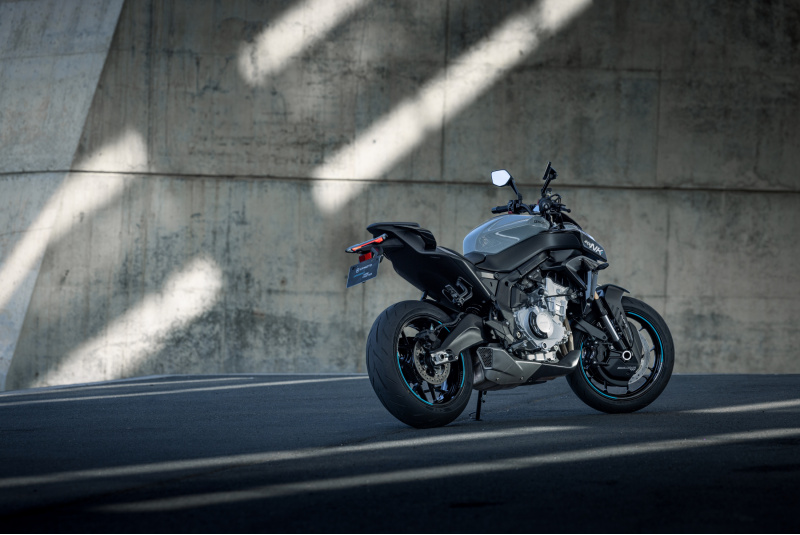 CF MOTO / CFMOTO 675NK - foto CF MOTO / CFMOTO 675NK - foto