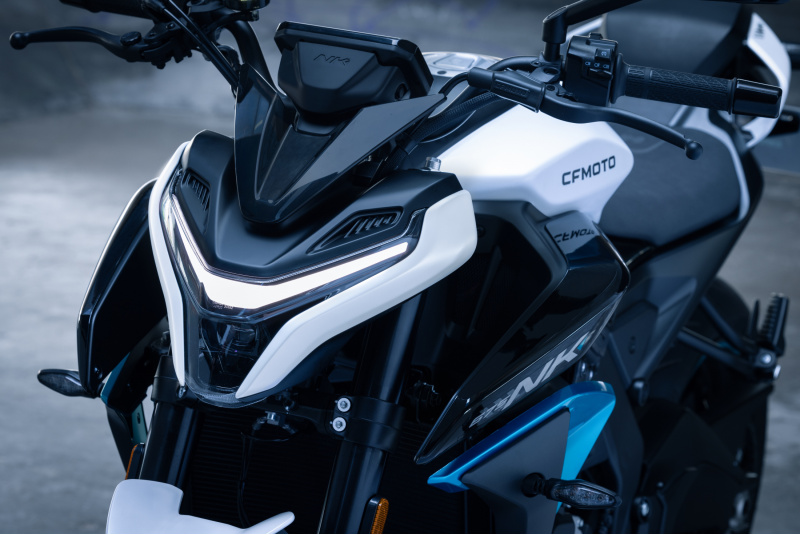 CF MOTO / CFMOTO 675NK - foto CF MOTO / CFMOTO 675NK - foto