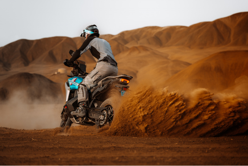 CF MOTO / CFMOTO 800MT–X - foto CF MOTO / CFMOTO 800MT–X - foto