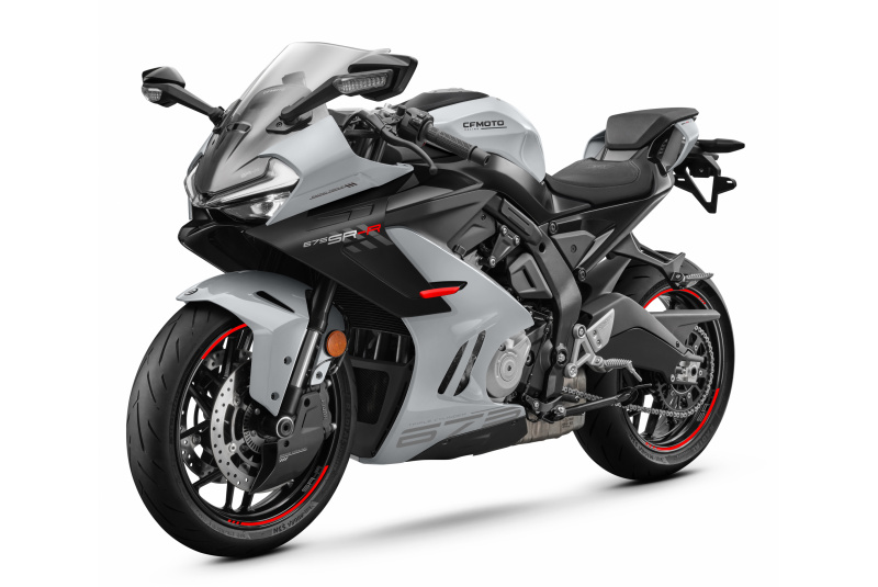 CF MOTO / CFMOTO 675SR-R - foto CF MOTO / CFMOTO 675SR-R - foto