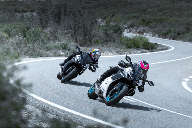 CF MOTO / CFMOTO 675SR-R - foto