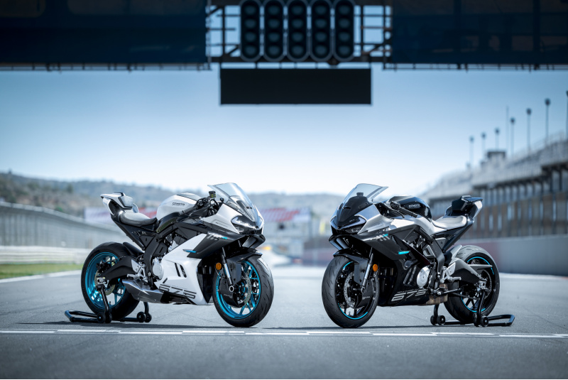 CF MOTO / CFMOTO 675SR-R - foto CF MOTO / CFMOTO 675SR-R - foto