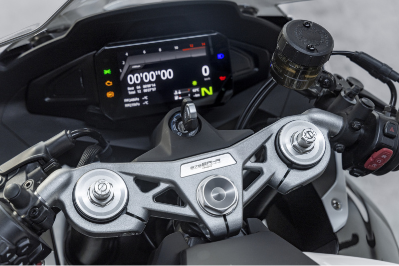 CF MOTO / CFMOTO 675SR-R - foto