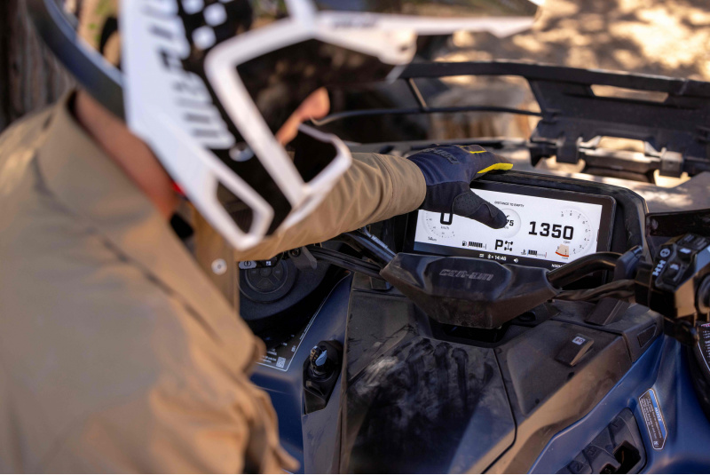 CAN-AM / CAN-AM OUTLANDER MAX LIMITED 1000R T ABS SAS MY26 - foto