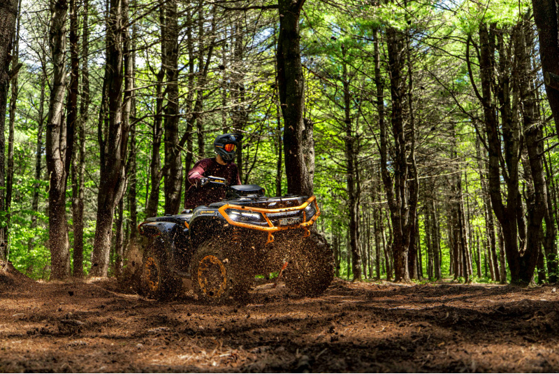 CAN-AM / CAN-AM OUTLANDER MAX XT-P 1000R T ABS SAS MY26 - foto CAN-AM / CAN-AM OUTLANDER MAX XT-P 1000R T ABS SAS MY26 - foto