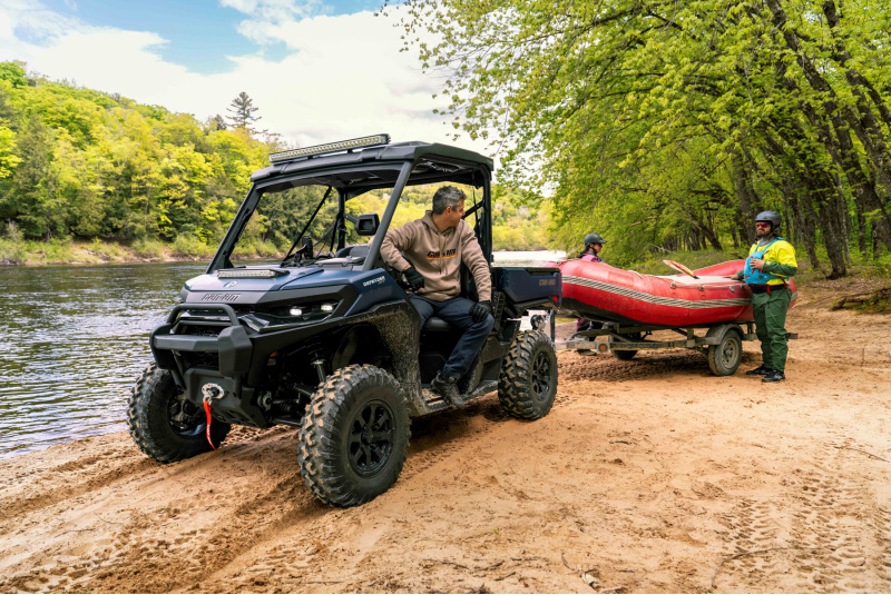 UTV & SSV CAN-AM / CAN-AM TRAXTER XU HD11 T ABS - foto