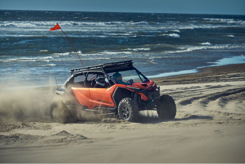 UTV & SSV CFMOTO / CFMOTO GLADIATOR Z10 TURBO XL - foto