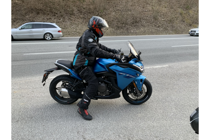 CF MOTO / CFMOTO 650GT - foto CF MOTO / CFMOTO 650GT - foto