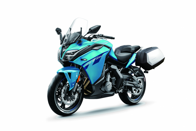 CF MOTO / CFMOTO 650GT - foto CF MOTO / CFMOTO 650GT - foto