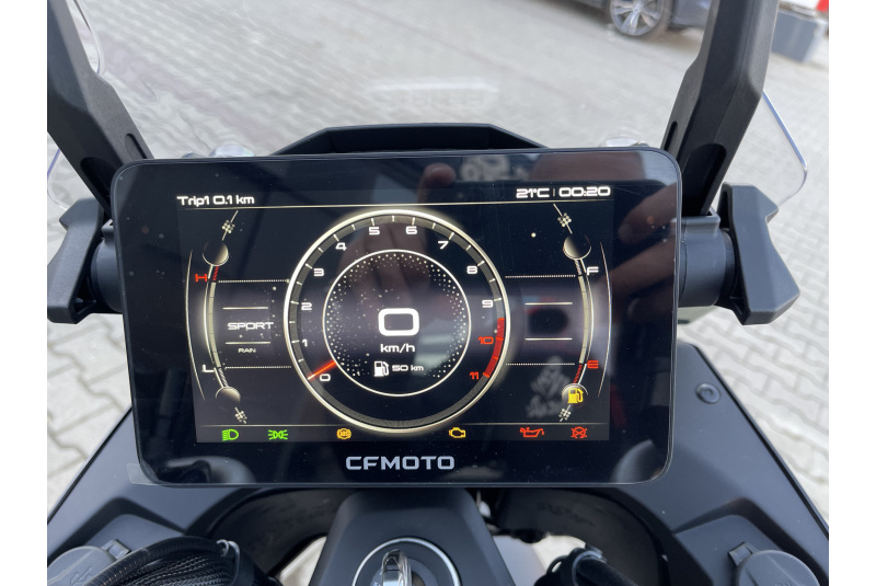 CF MOTO / CFMOTO 800MT Sport - foto CF MOTO / CFMOTO 800MT Sport - foto