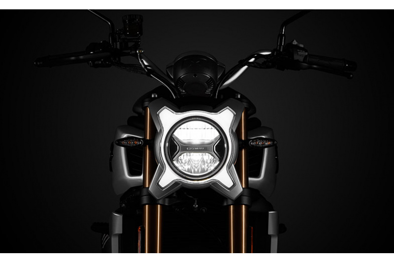 CF MOTO / CFMOTO 700CL-X Heritage - foto