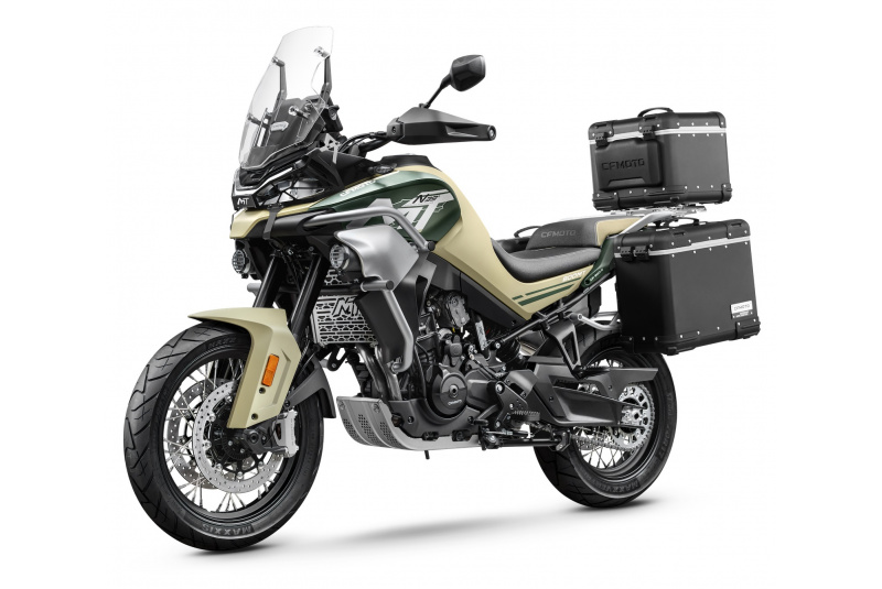 CF MOTO / CFMOTO 800MT Touring - foto CF MOTO / CFMOTO 800MT Touring - foto
