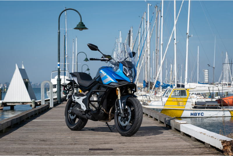 CF MOTO / CFMOTO 650MT Premium - foto CF MOTO / CFMOTO 650MT Premium - foto