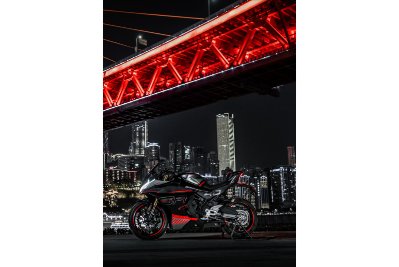 CF MOTO / CFMOTO 450SR - foto CF MOTO / CFMOTO 450SR - foto