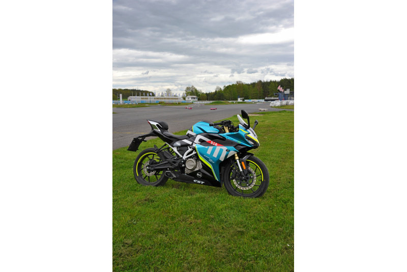 CF MOTO / CFMOTO 300SR - foto