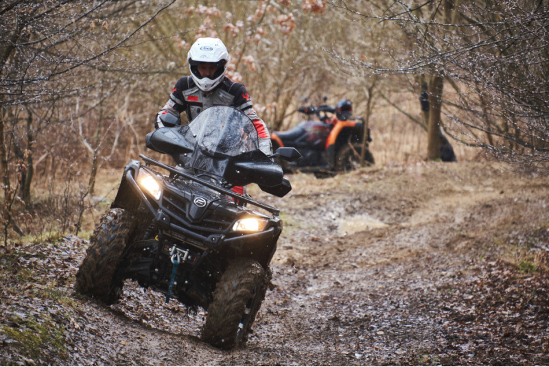 ŠTVORKOLKY / Štvorkolka CFMOTO Gladiator - foto ŠTVORKOLKY / Štvorkolka CFMOTO Gladiator - foto