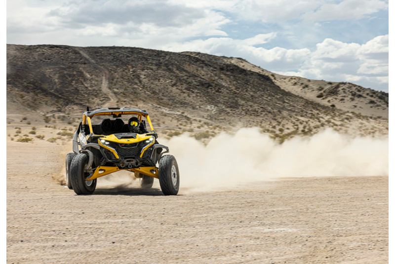UTV & SSV CAN-AM / MAVERICK R X RS 999T DCT SAS - foto UTV & SSV CAN-AM / MAVERICK R X RS 999T DCT SAS - foto