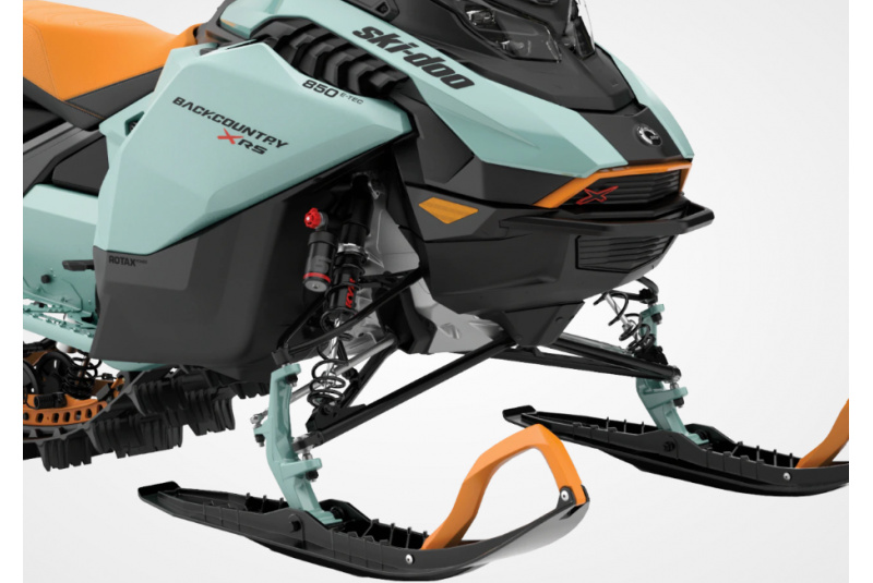 Snežné skútre SKI-DOO / SKI-DOO BACKCOUNTRY 2024 - foto Snežné skútre SKI-DOO / SKI-DOO BACKCOUNTRY 2024 - foto