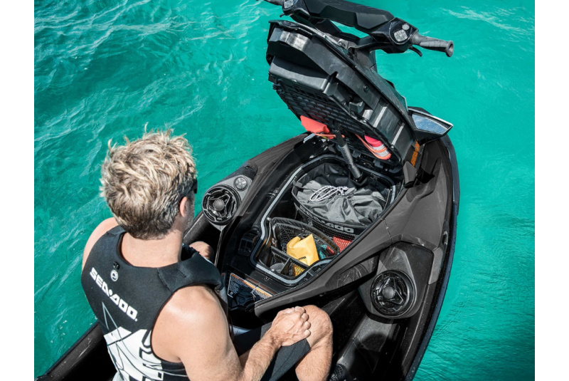 Vodné skútre SEA-DOO / SEA-DOO GTX LIMITED 300 2024 - foto Vodné skútre SEA-DOO / SEA-DOO GTX LIMITED 300 2024 - foto