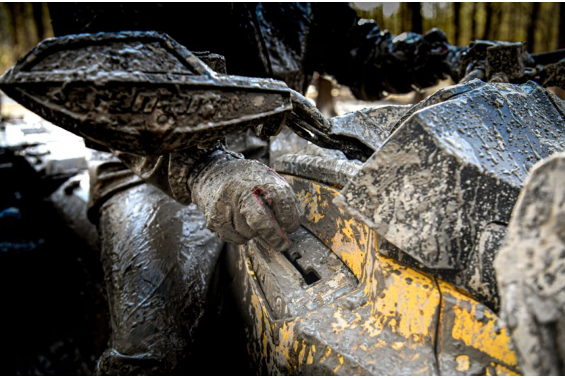 CAN-AM / CAN-AM OUTLANDER 1000 X XC 2024 - foto CAN-AM / CAN-AM OUTLANDER 1000 X XC 2024 - foto